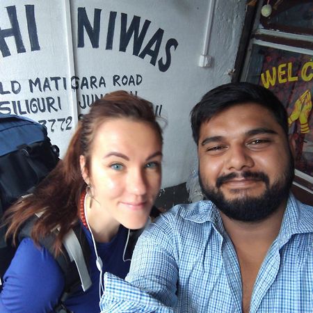 Atathi Niwas Guest House For Backpackers And Travellers สิริกุรี ภายนอก รูปภาพ
