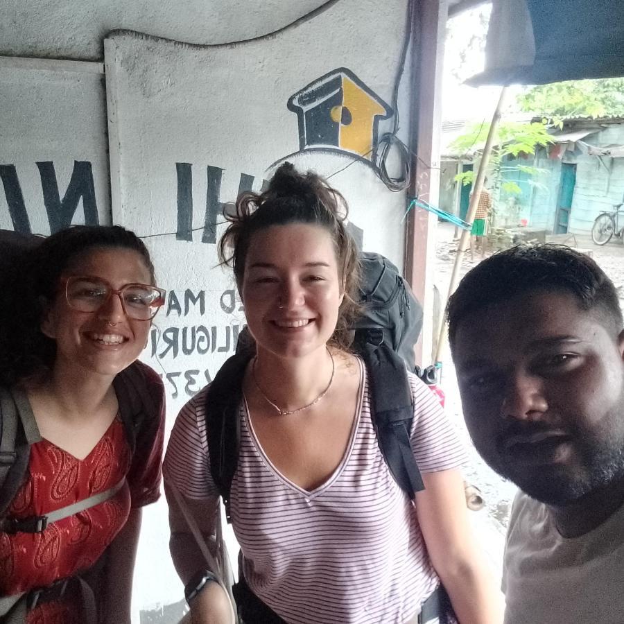 Atathi Niwas Guest House For Backpackers And Travellers สิริกุรี ภายนอก รูปภาพ