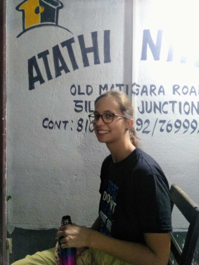 Atathi Niwas Guest House For Backpackers And Travellers สิริกุรี ภายนอก รูปภาพ